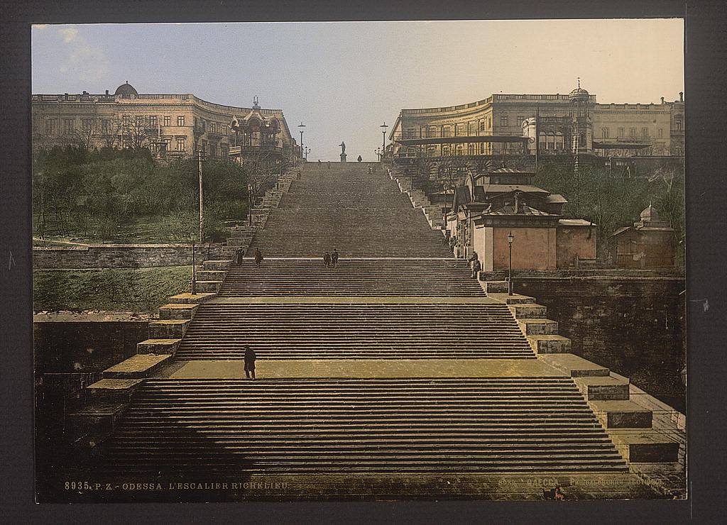 The Richelieu Stairs (aka Potemkin Stairs) in Odesa, Ukraine circa 1890-1900. Image: Detroit Publishing Company via the Library of Congress