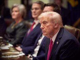 72% ukrainians view trump negatively only 22% feel positive gallup-affiliated poll shows · post president donald during meeting ukrainian volodymyr zelenskyy white house 17 2025 president's office photo_ 2025-10-18_02-00-51 (2)
