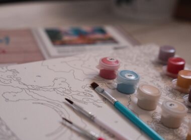 What Makes a Custom Paint by Numbers Kit a Truly Personal Gift