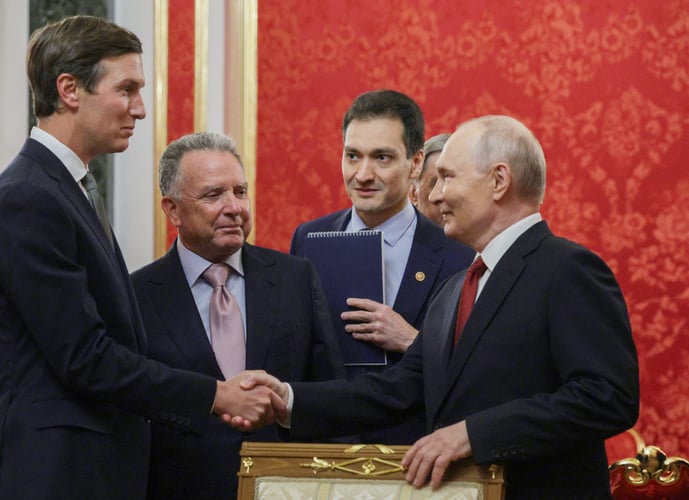“now it’s turn” envoys planned show moscow refinery pause diesel deal ask something back tells · post jared kushner shakes hands russian president vladimir putin special envoy steve witkoff beside